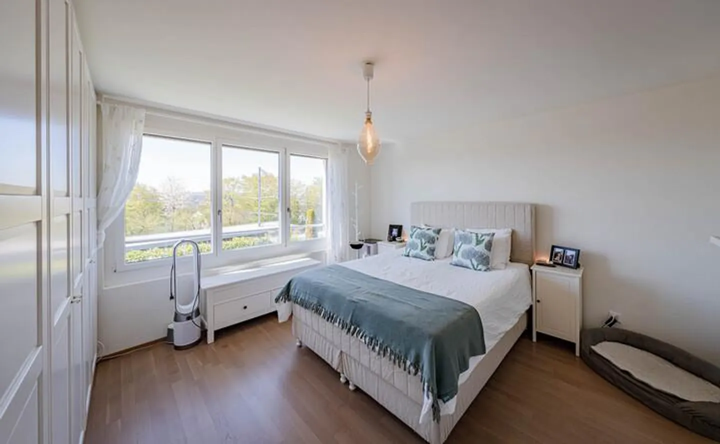 Modernes Einfamilienhaus in Zufikon - Foto 7 von 13