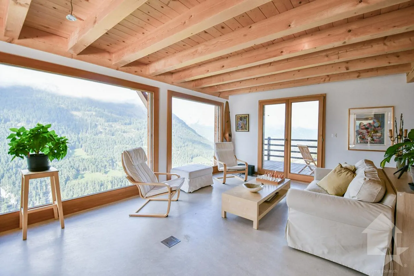 Wunderschönes Chalet mit 275 m2 Wohnfläche im Herzen der Natur - Foto 5 von 25