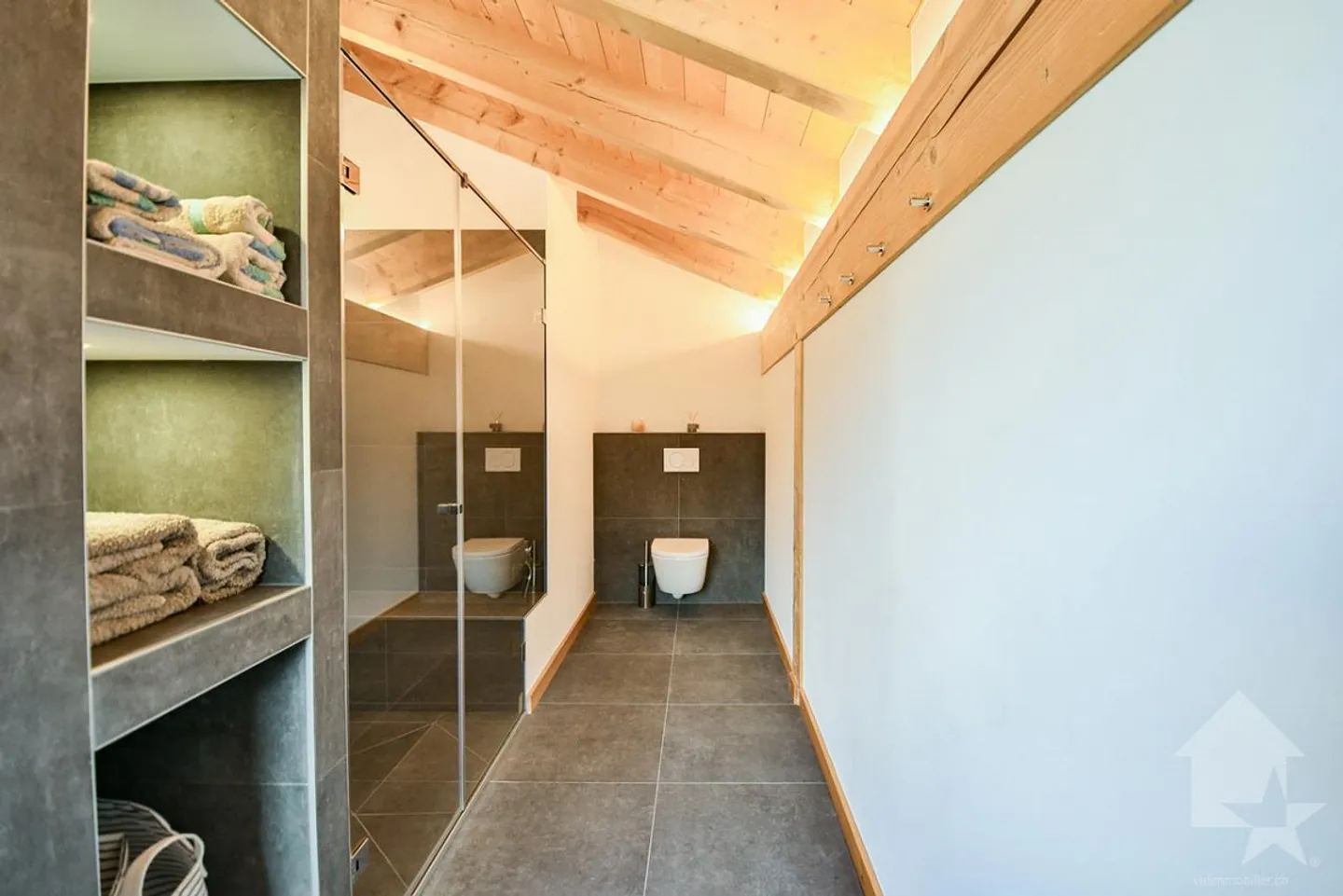 Wunderschönes Chalet mit 275 m2 Wohnfläche im Herzen der Natur - Foto 20 von 25