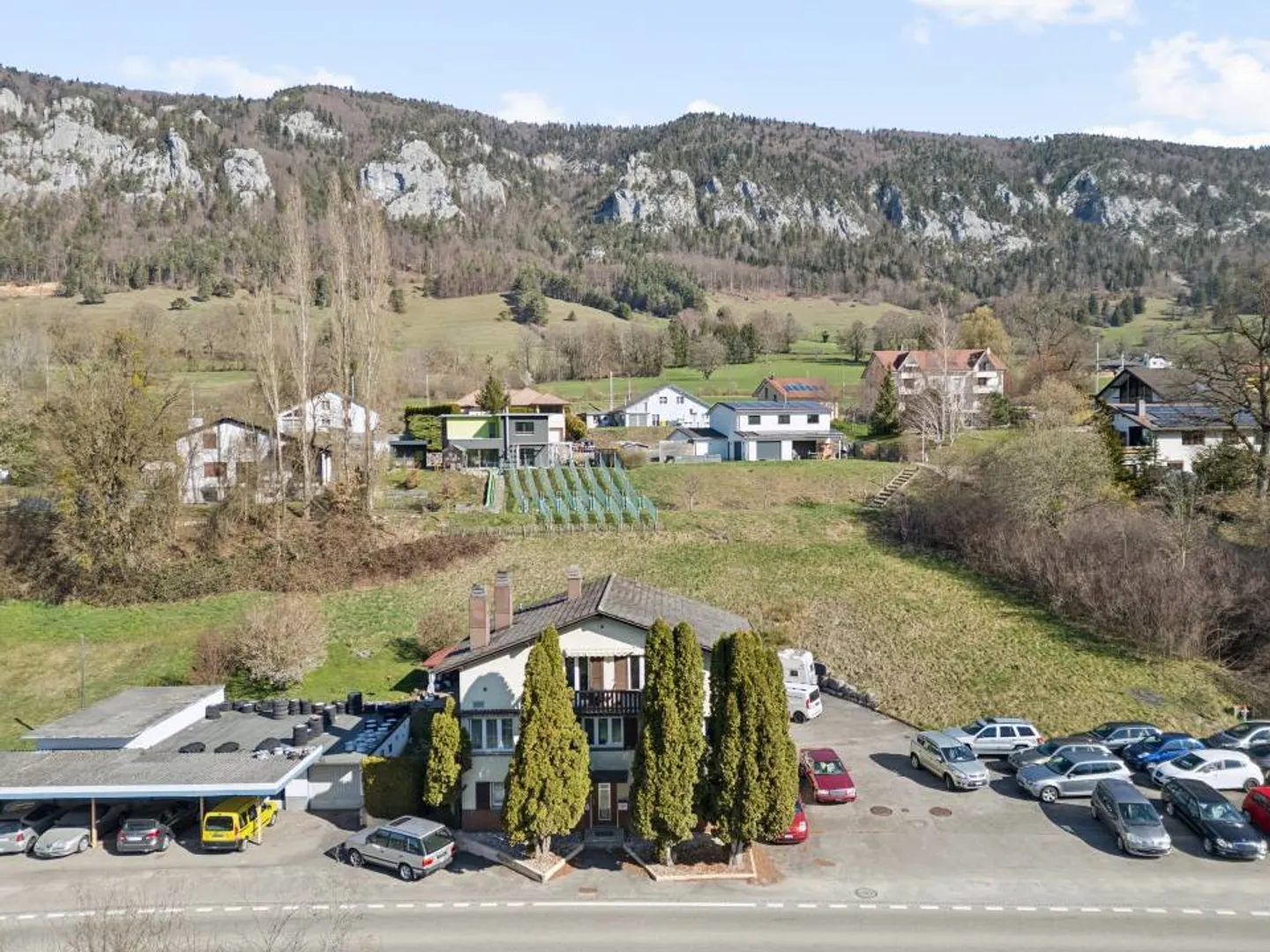 House 10.5 rooms - Photo 2 of 13