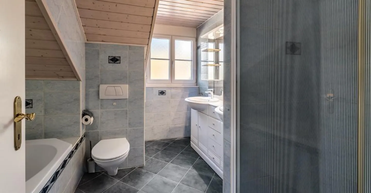 Maison Familiale Charmante avec Piscine - Photo 9 sur 12