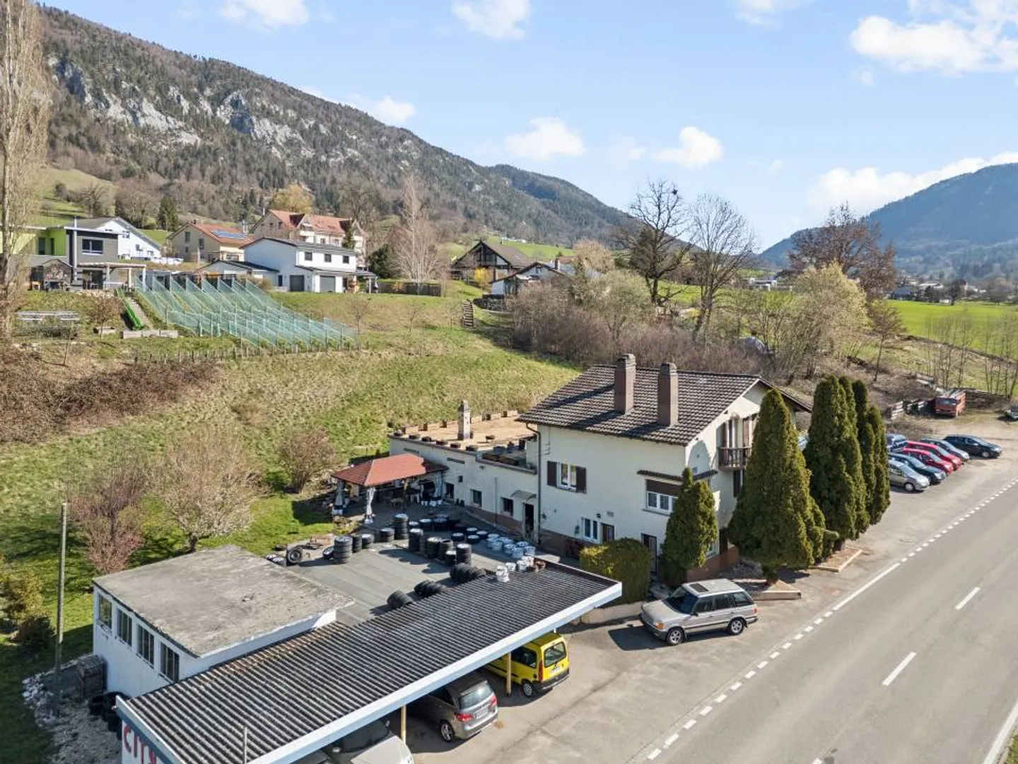 House 10.5 rooms - Photo 4 of 13