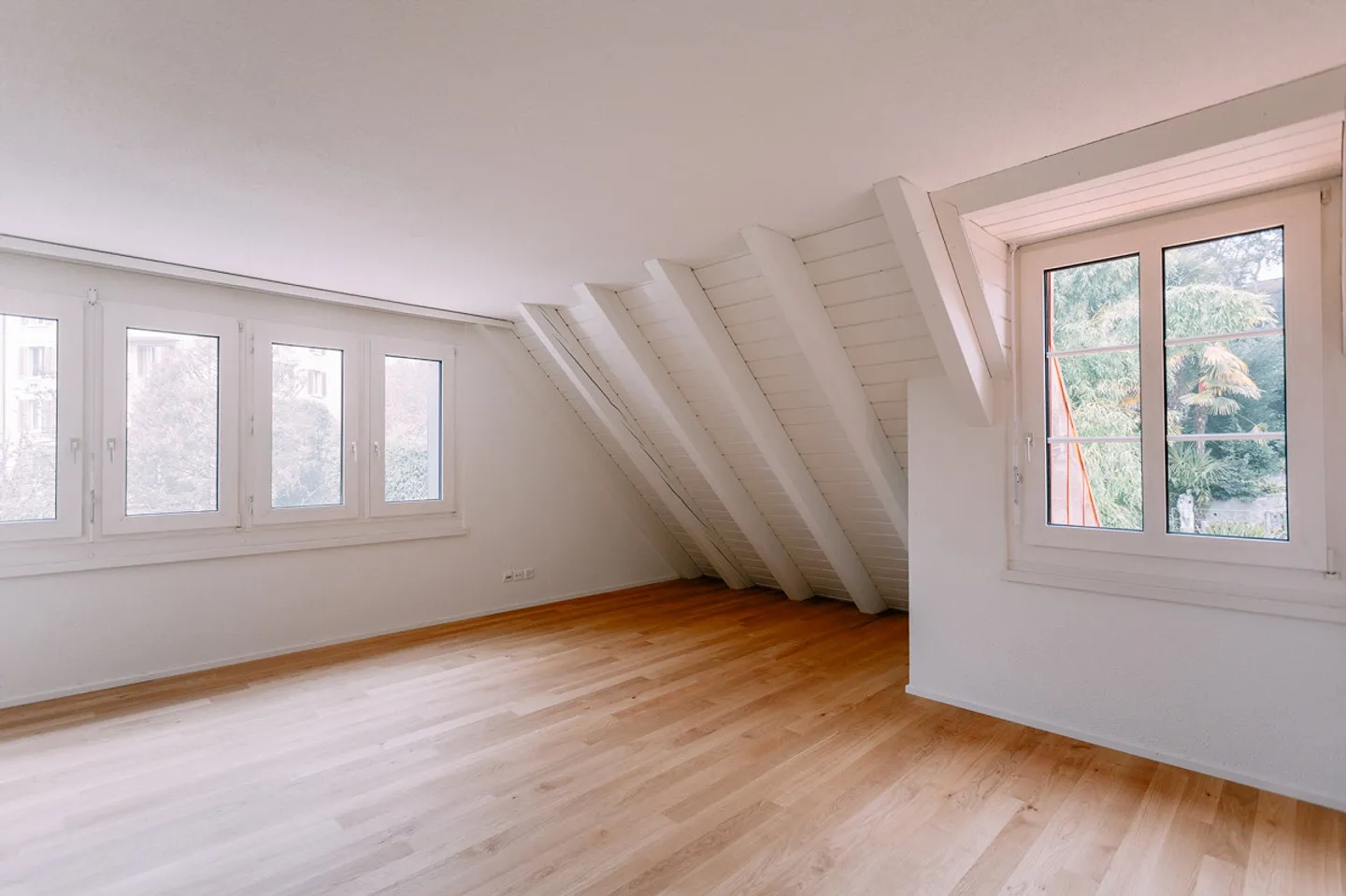 Unico attico duplex nel cuore di Lucerna - Foto 5 di 14