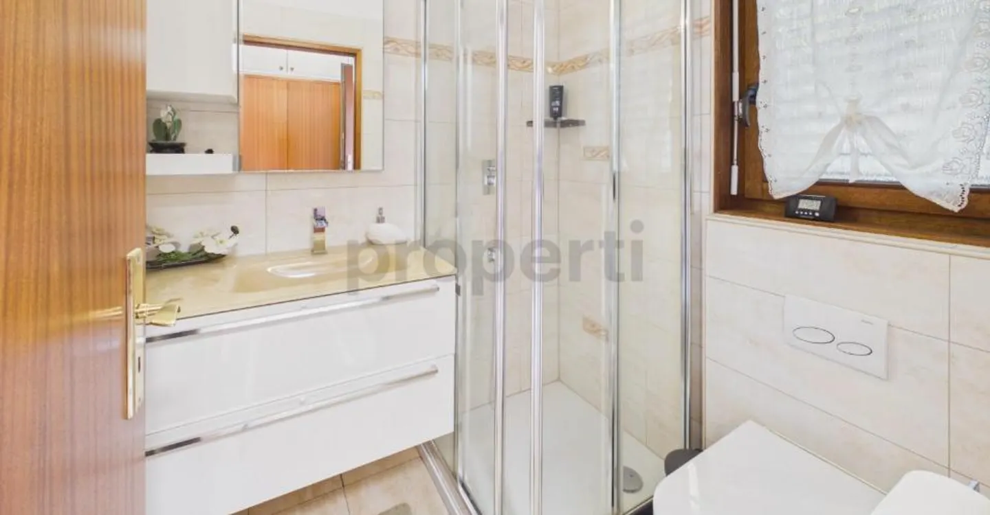 Energy efficiency, private garden & absolute privacy! - Photo 4 of 6