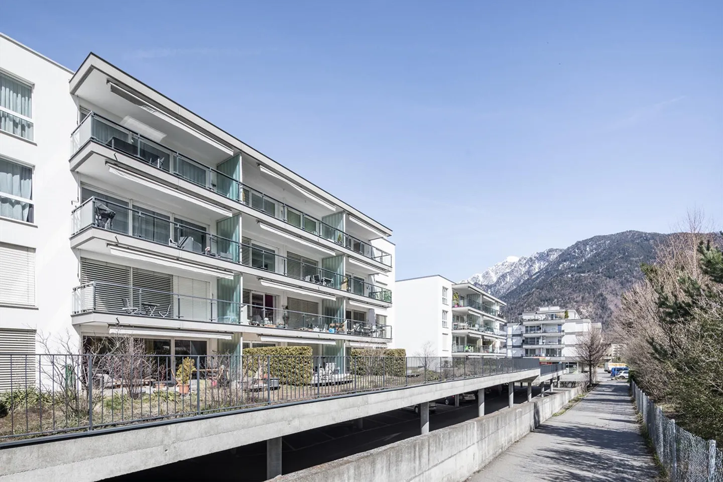 Beautiful 3.5 room apartment on the 1st floor - Photo 2 of 11