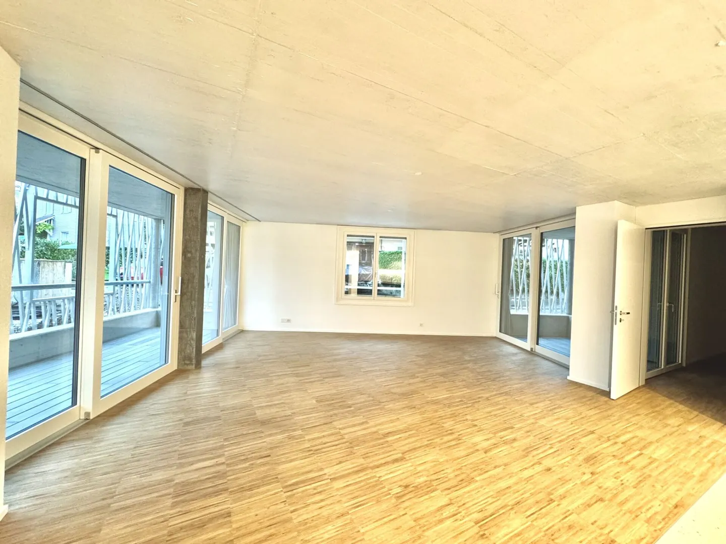 Neubau: 5.5-Zimmer-Gartenwohnung in Kaltbrunn - Foto 2 von 11