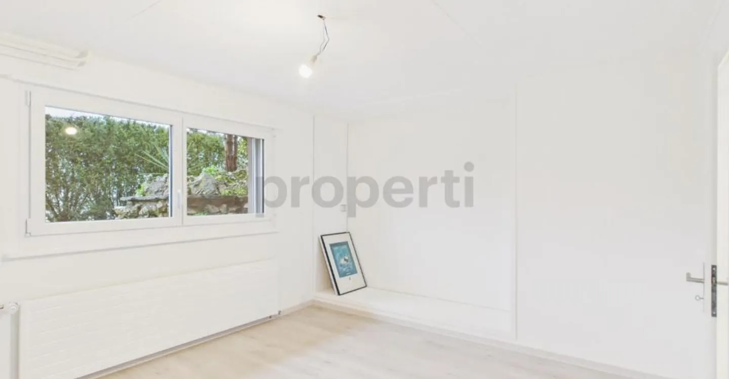 Modern 6.5-room renovated row house with garden in La Neuveville - Photo 8 of 13