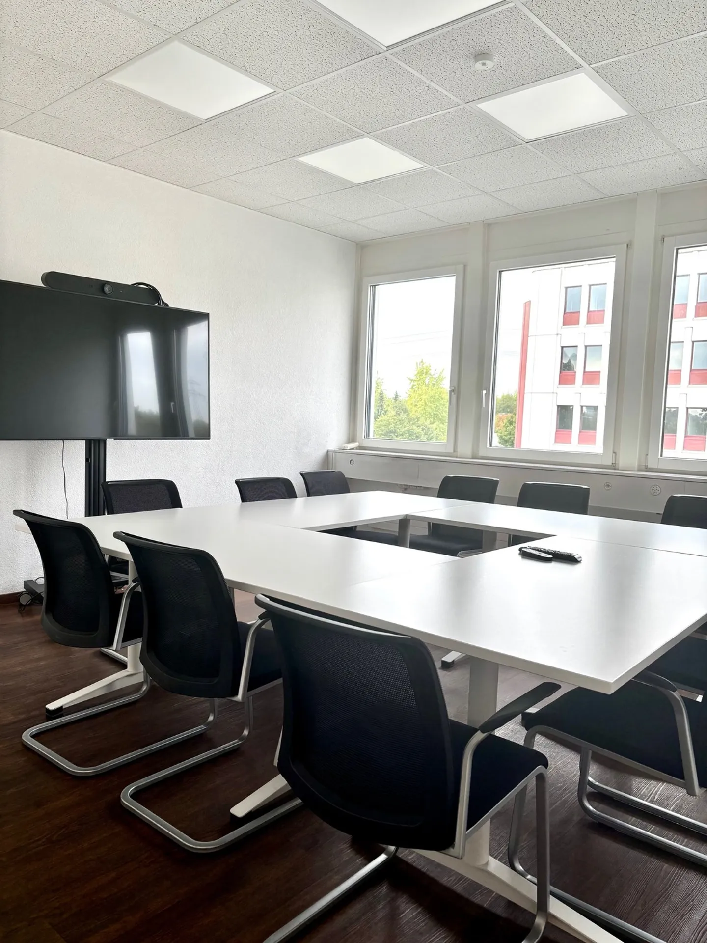 Spacious Office Space in Wallisellen - Photo 4 of 6