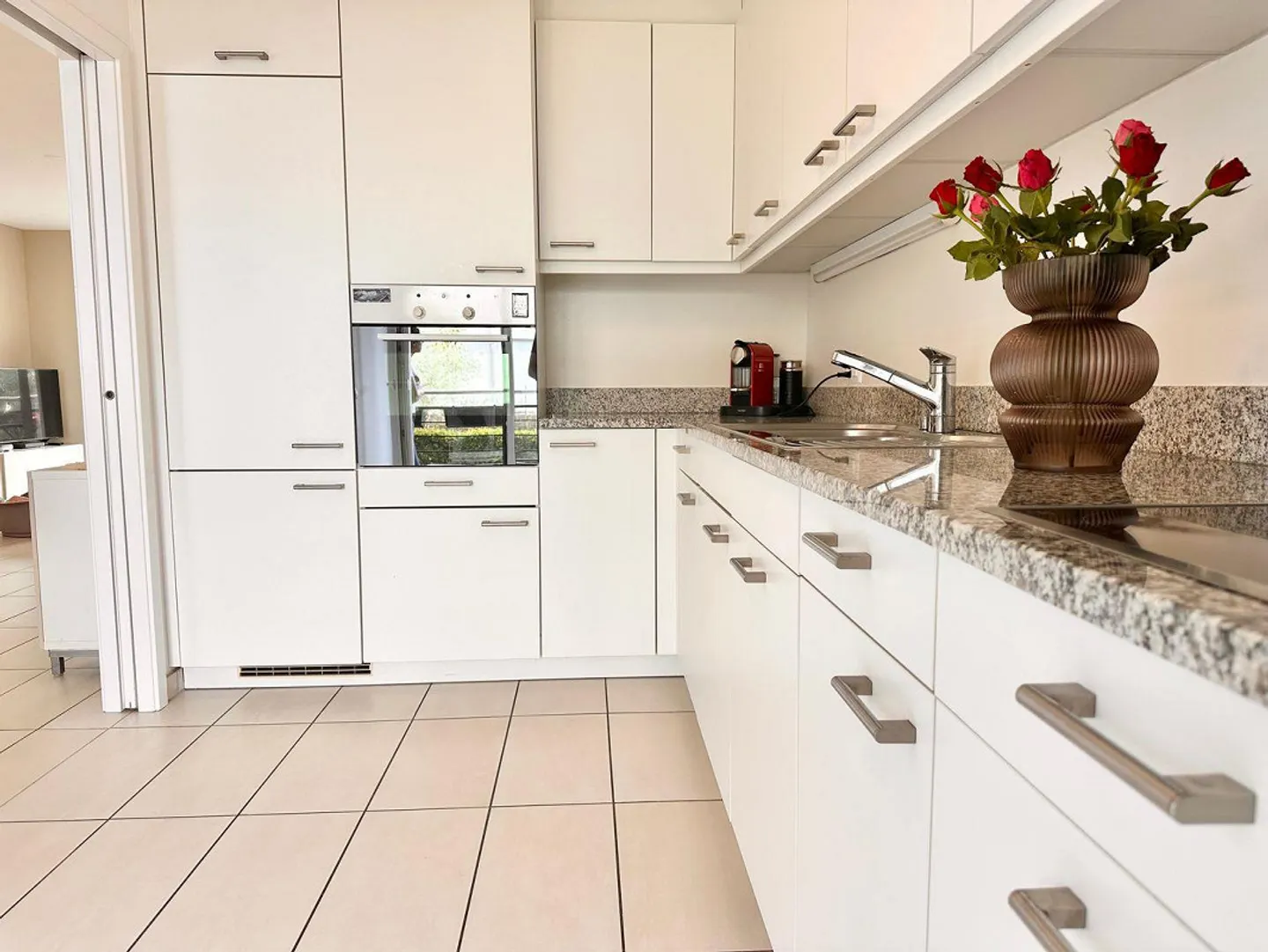 Minusio – appartement avec 2 jardins et 2 terrasses, à deux pas de... - Photo 9 sur 21