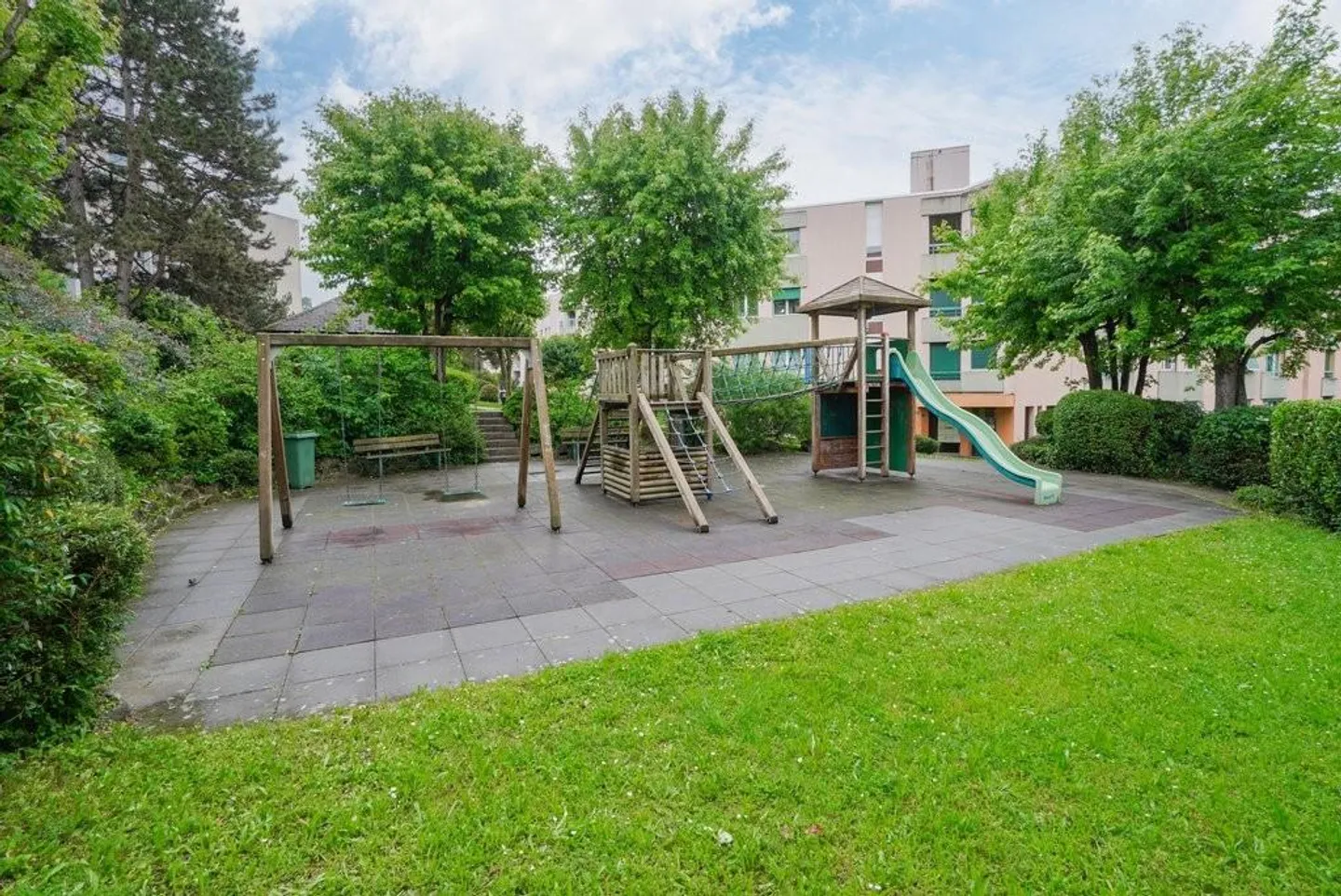 More space for you and your family - Photo 2 of 10