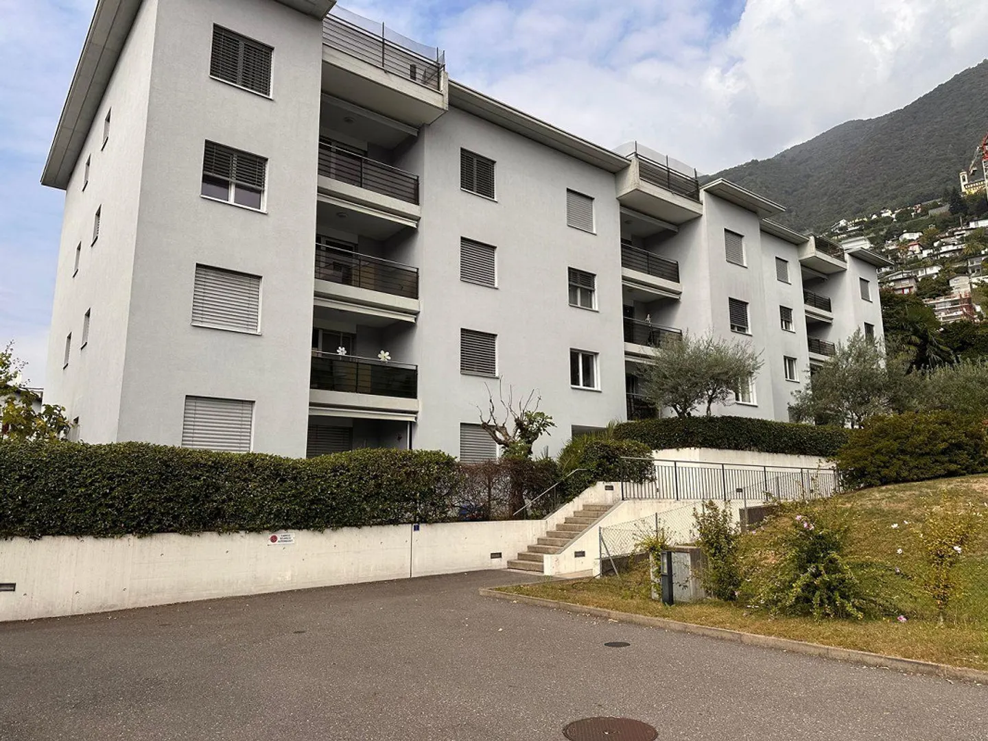Minusio – appartement avec 2 jardins et 2 terrasses, à deux pas de... - Photo 20 sur 21