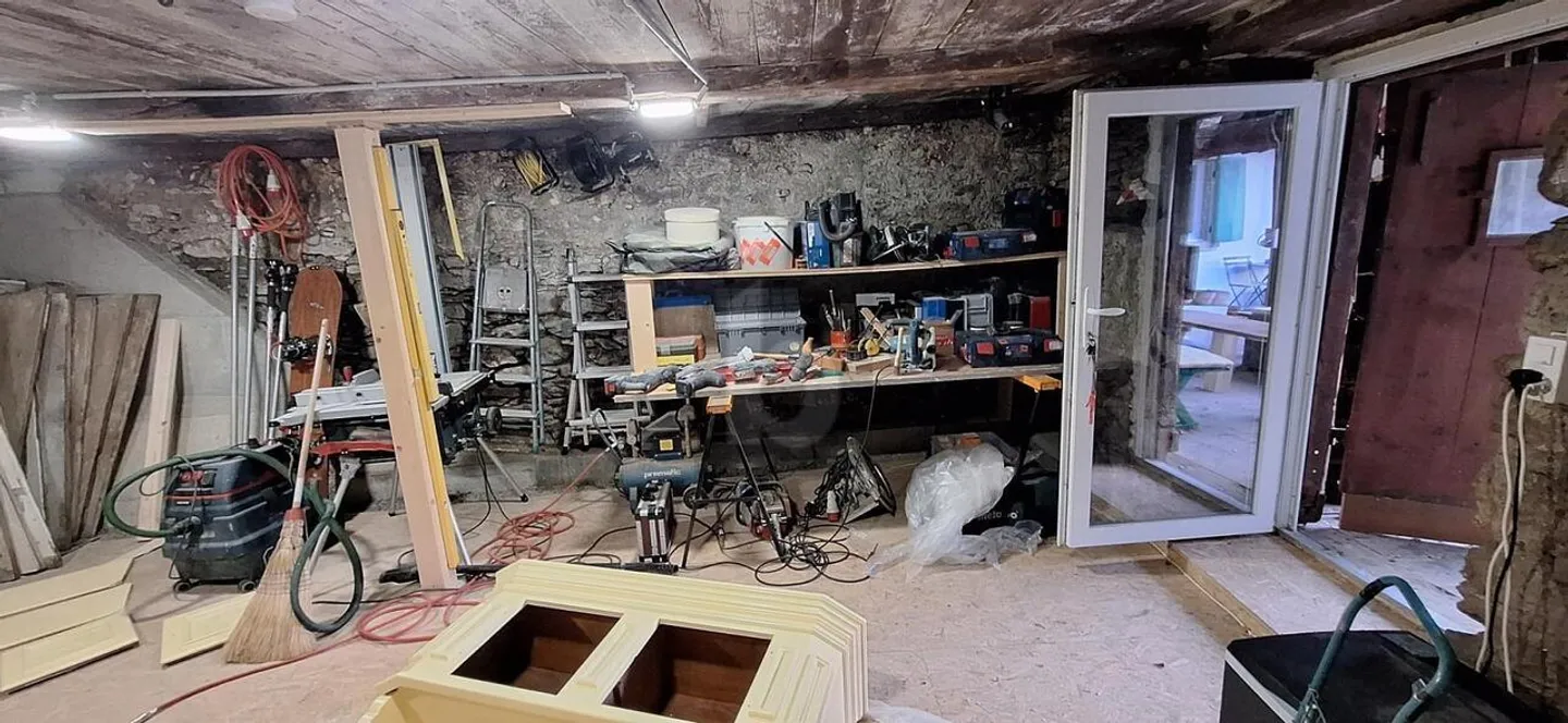 Vielseitiger Werkstattraum in Trin - Foto 2 von 6