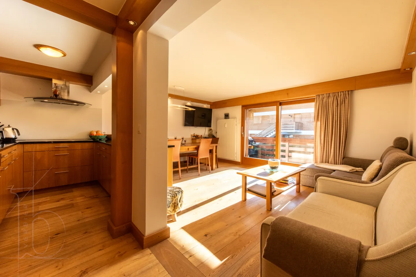 Appartamento in vendita - Foto 4 di 13