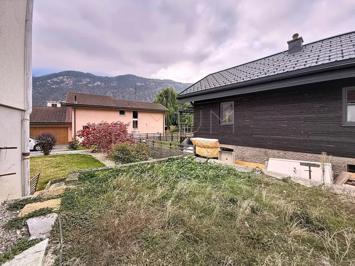 Appartement lumineux à St-Léonard ? 3 chambres, balcons, jardin et places de par - Photo 14 sur 15