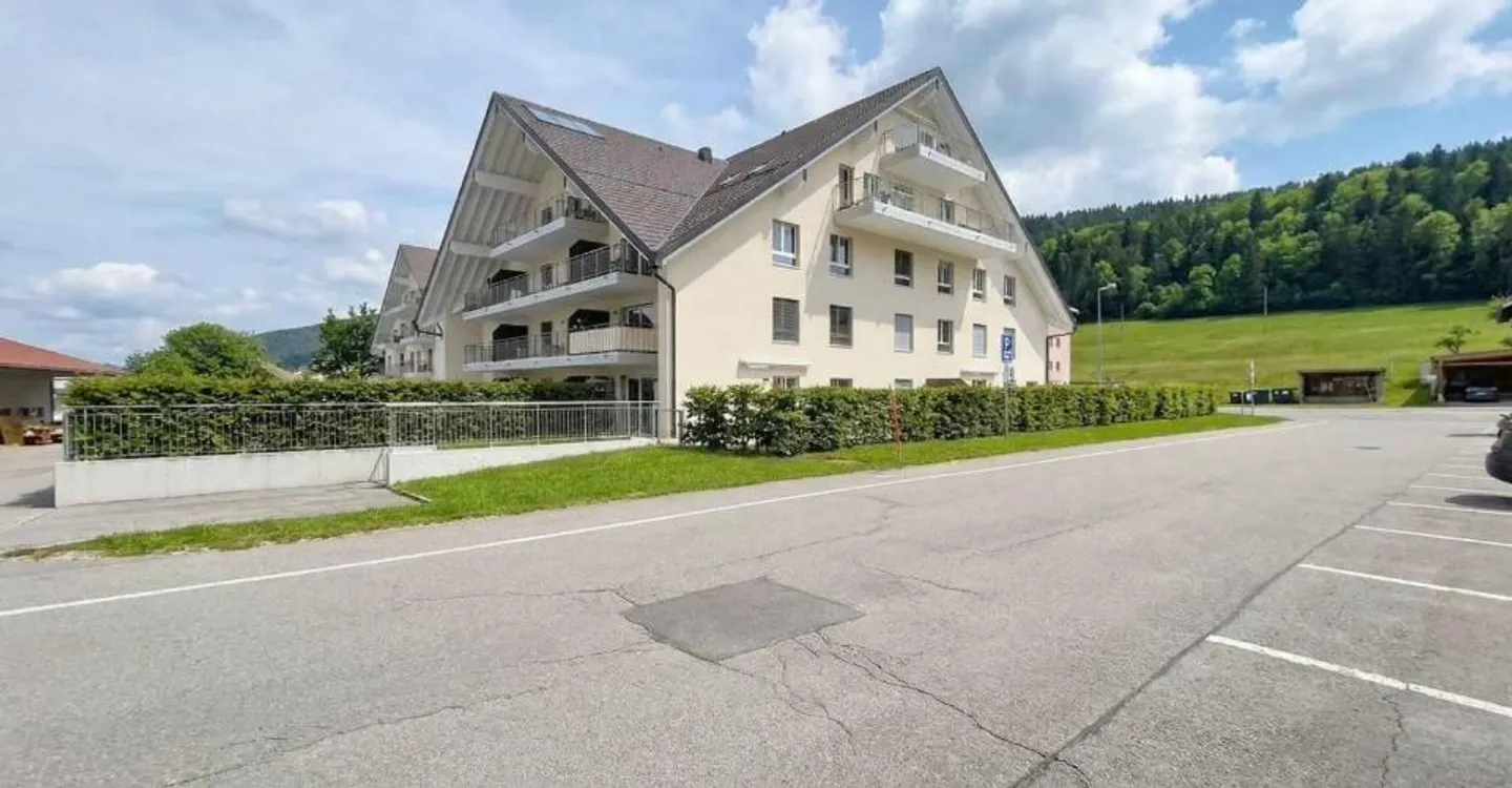 Elegante 3,5-Zimmer-Wohnung nur wenige Schritte vom Lac de Joux entfernt - Foto 1 von 10