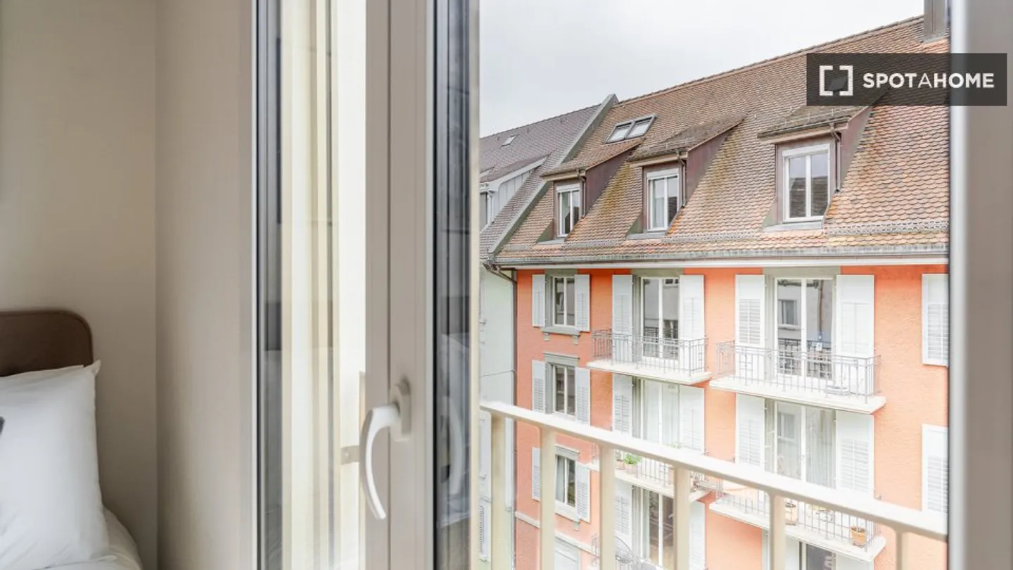 Studio in affitto - Foto 2 di 8