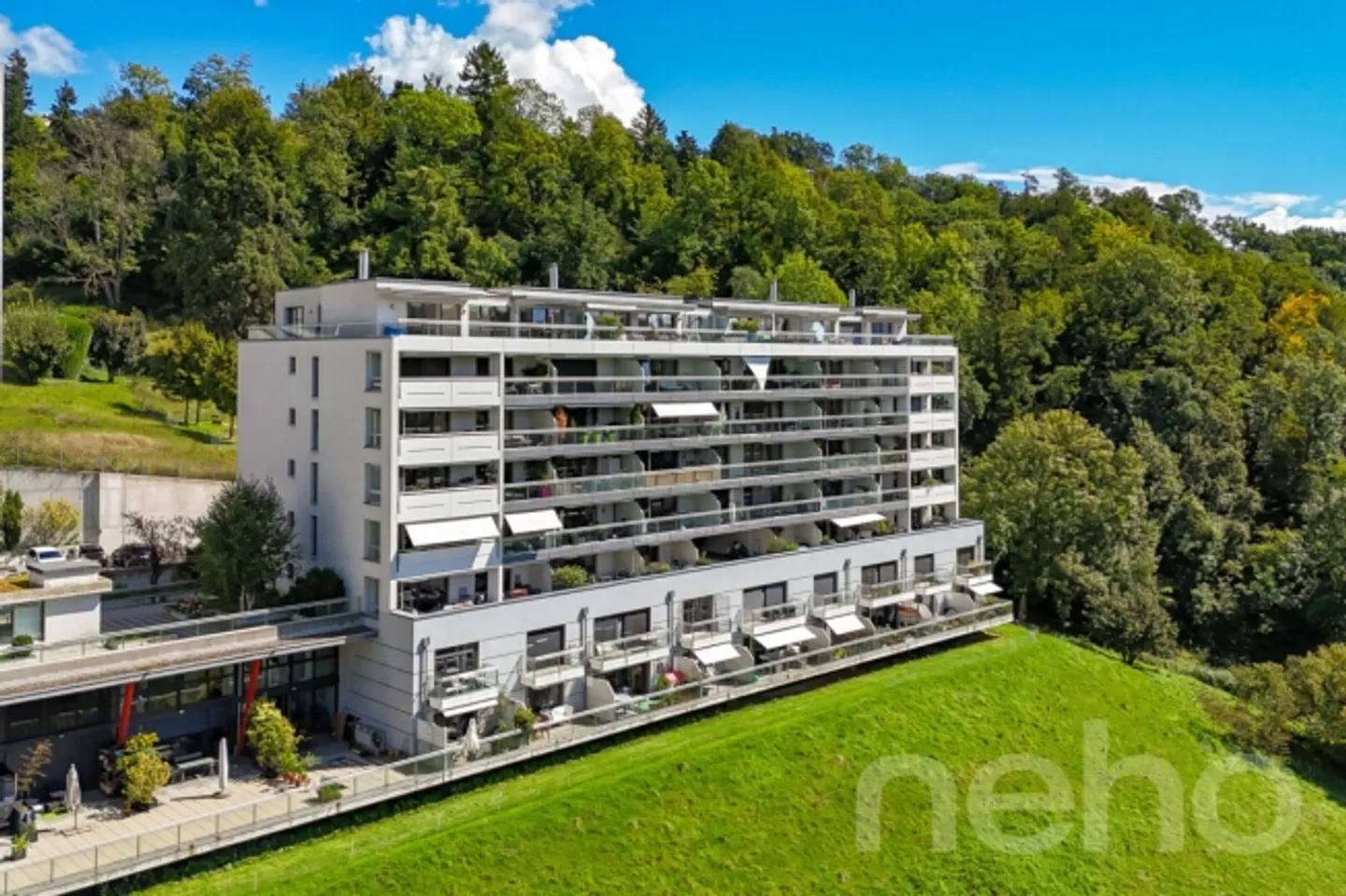 Modernes und Helles Apartment in Belmont-sur-Lausanne - Foto 1 von 13