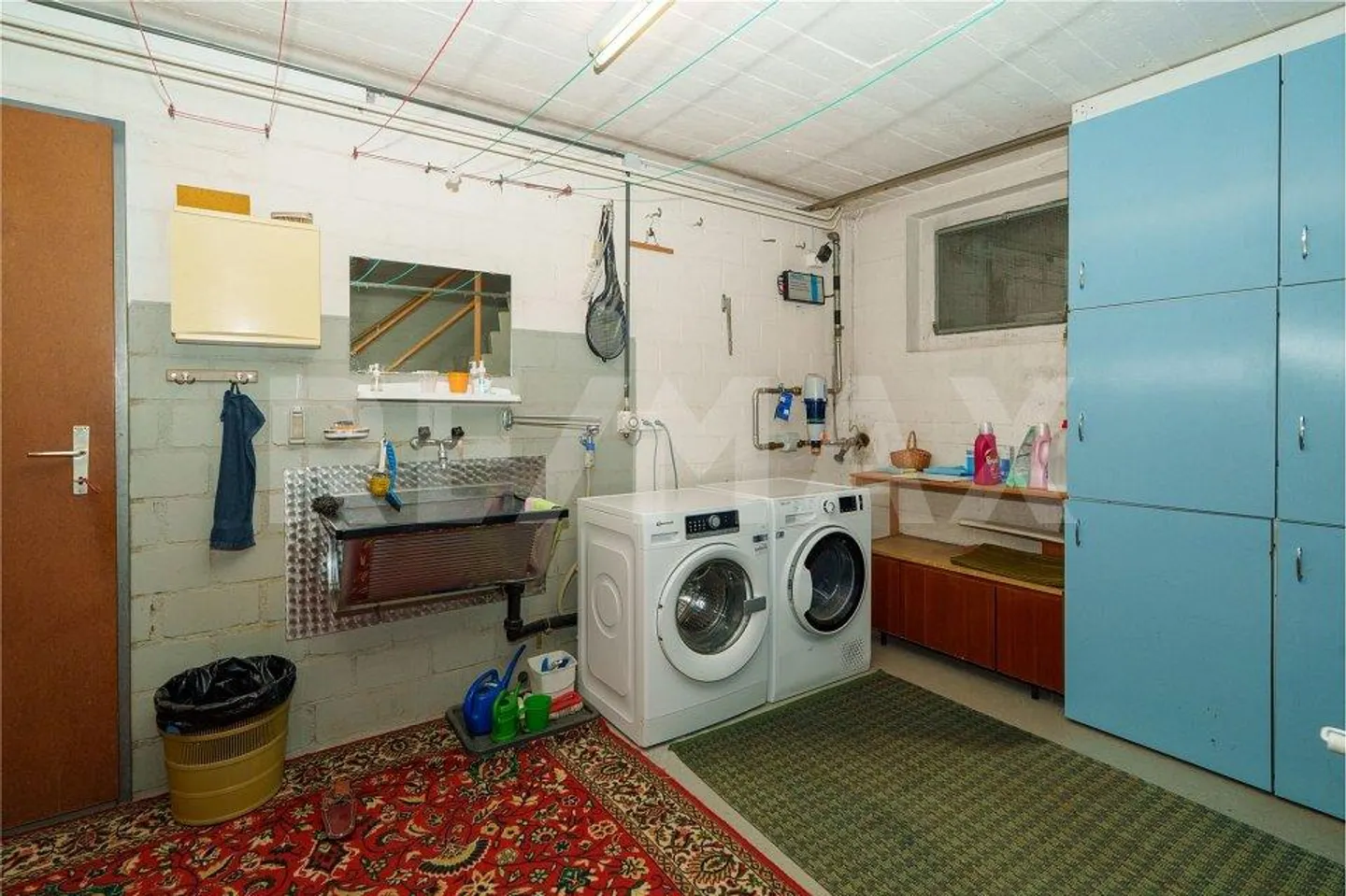 Une maison avec une vue fantastique et beaucoup de potentiel - Photo 13 sur 13