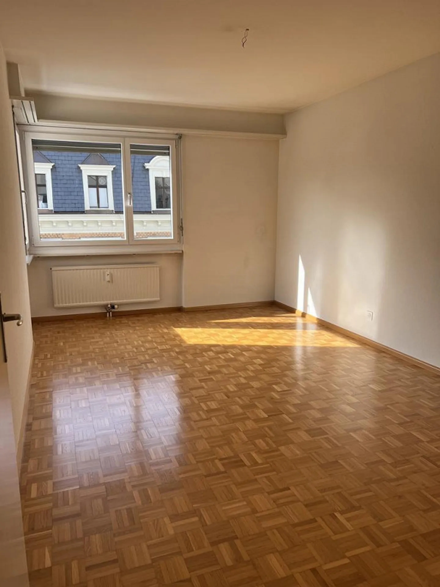 Appartement 2 pièces confortable près de la gare SBB - Photo 4 sur 7