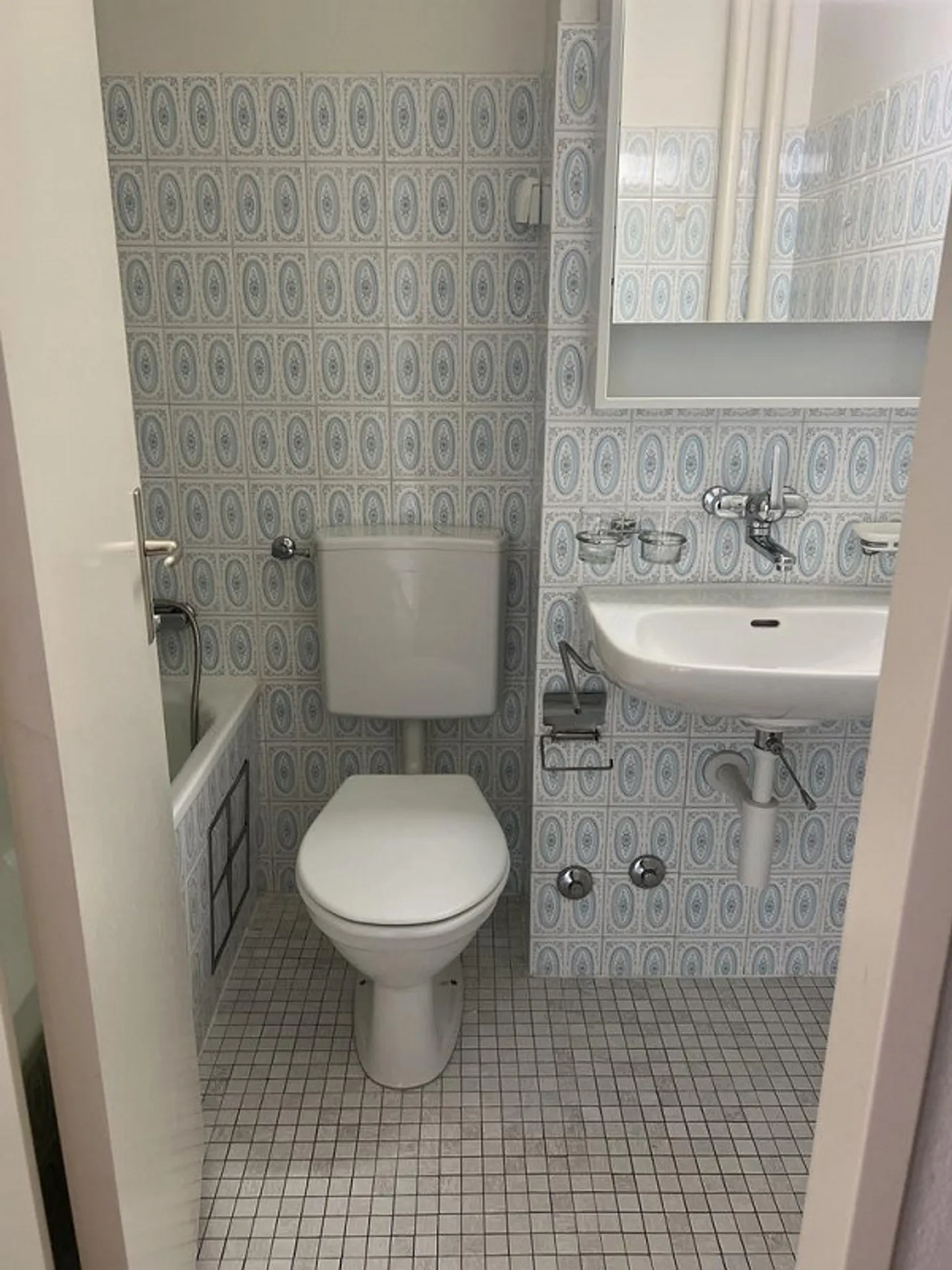 Appartement 2 pièces confortable près de la gare SBB - Photo 5 sur 7