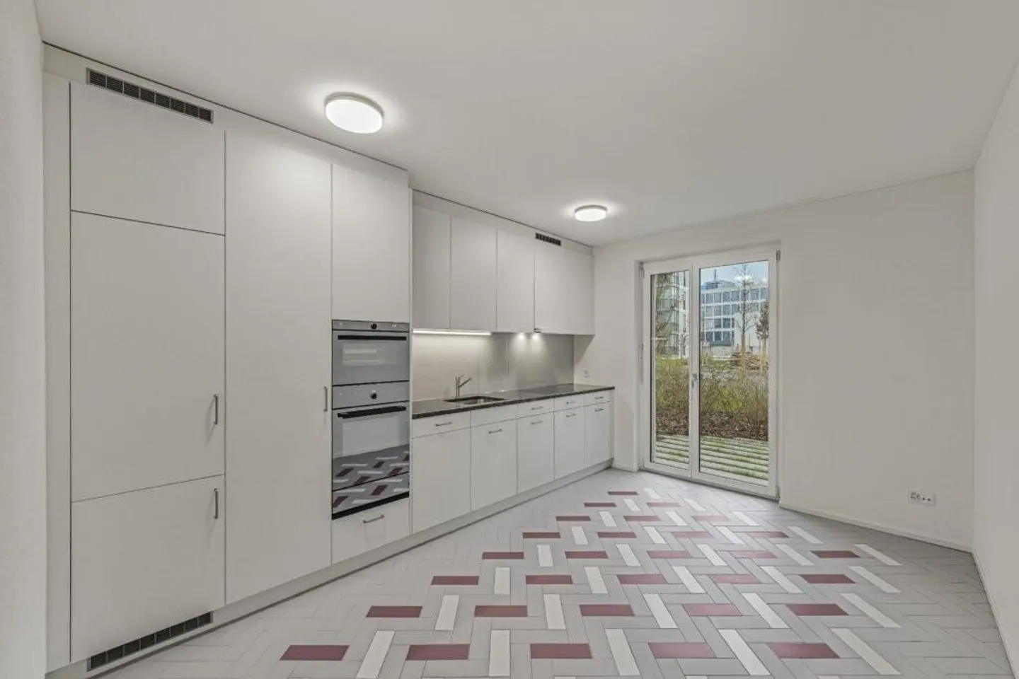 Charmante maisonette de 3,5 pièces dans un emplacement central - Photo 2 sur 4