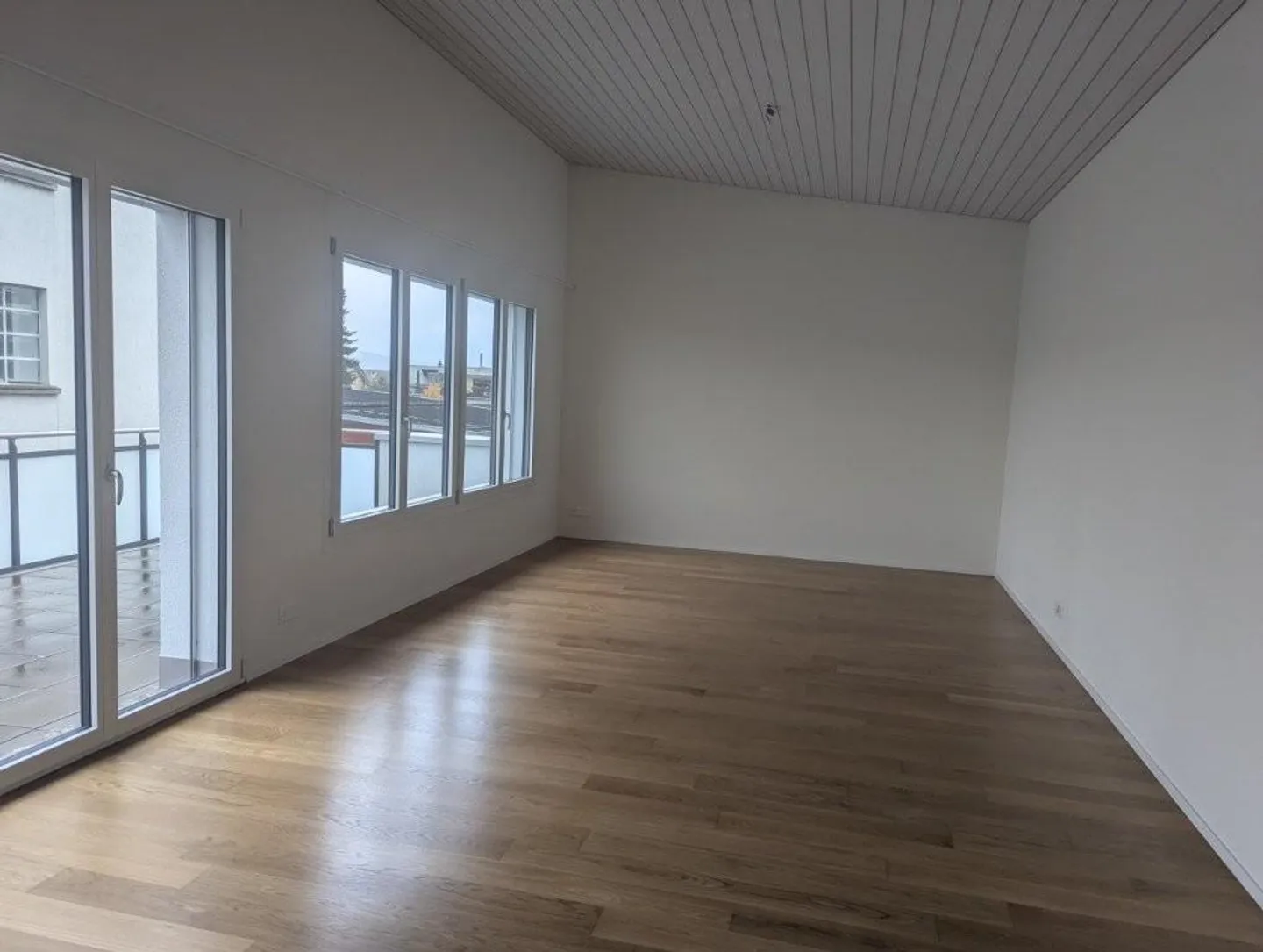 Appartement 3 1/2 pièces 3ème étage - Photo 2 sur 12