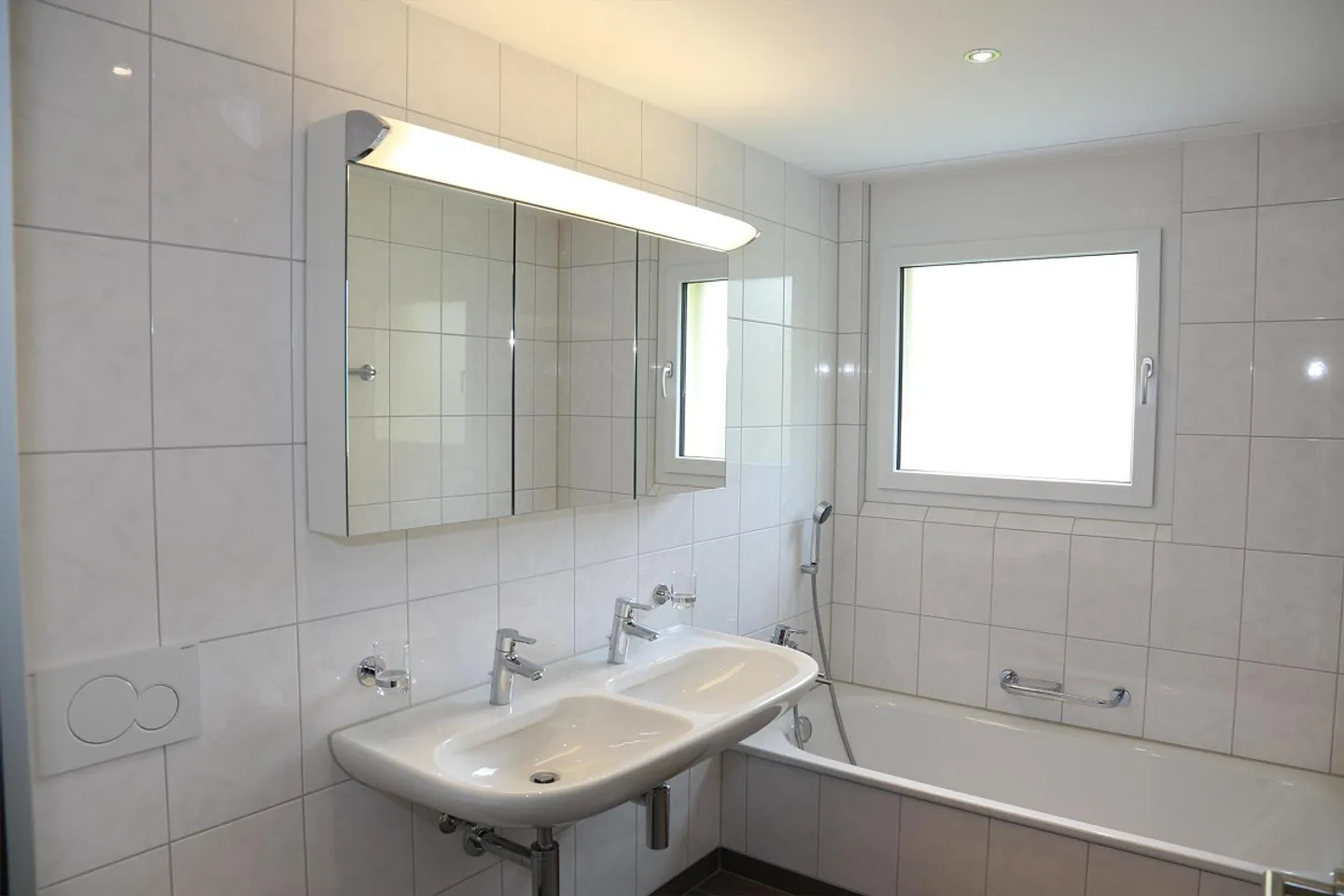 Sonnige 4.5 Zimmerwohnung - Foto 9 von 10