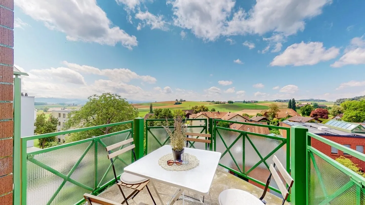 Appartement spacieux de 5,5 pièces avec belle vue ! - Photo 8 sur 10