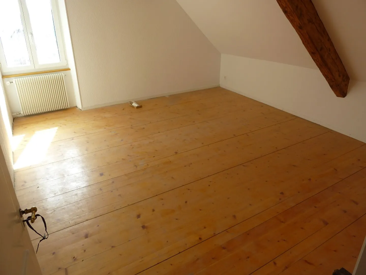 Dachgeschoss 4.5 Zimmer - Foto 9 von 13