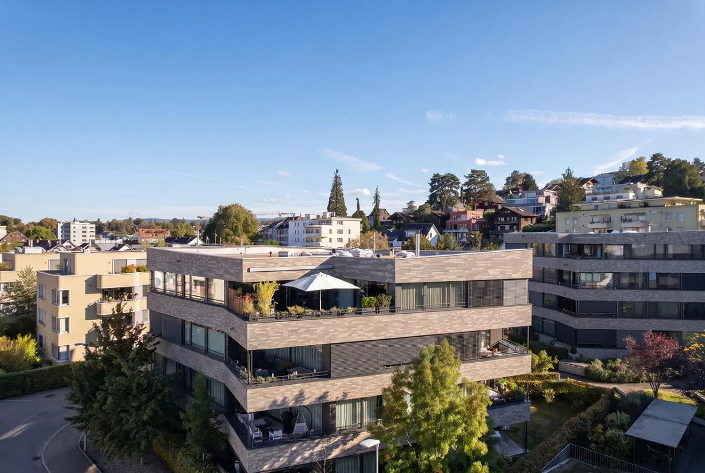 Exclusive Attic Apartment Near Basel - Photo 4 of 13