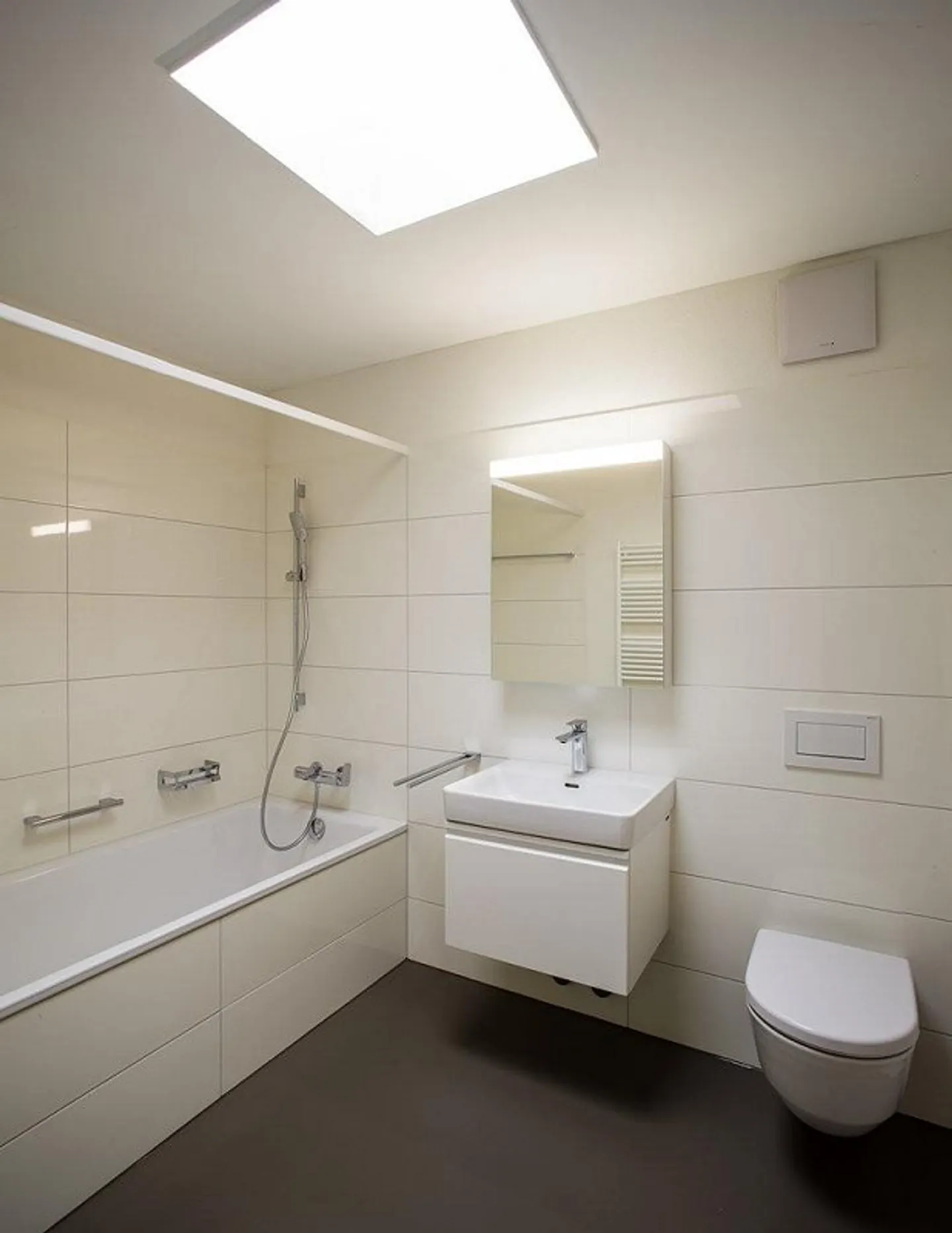 Appartamento duplex all'ultimo piano direttamente al Balgrist - Foto 5 di 7