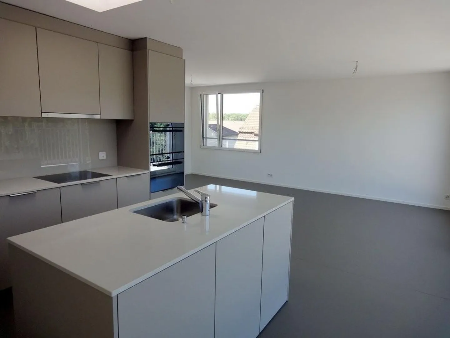 Appartamento duplex all'ultimo piano direttamente al Balgrist - Foto 3 di 7