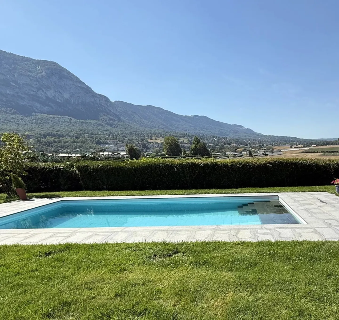 Luxury Villa in Vessy with Pool and Expansion Potential - Photo 4 of 13