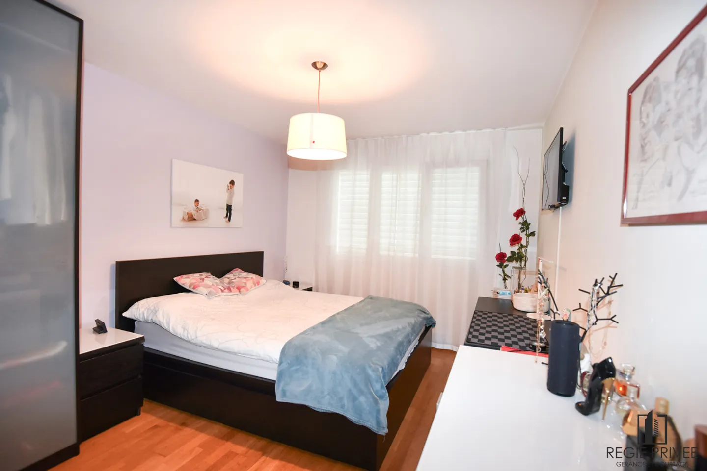 Centrale, grande giardino, 2 posti auto inclusi. Ideale per investitori. - Foto 5 di 9