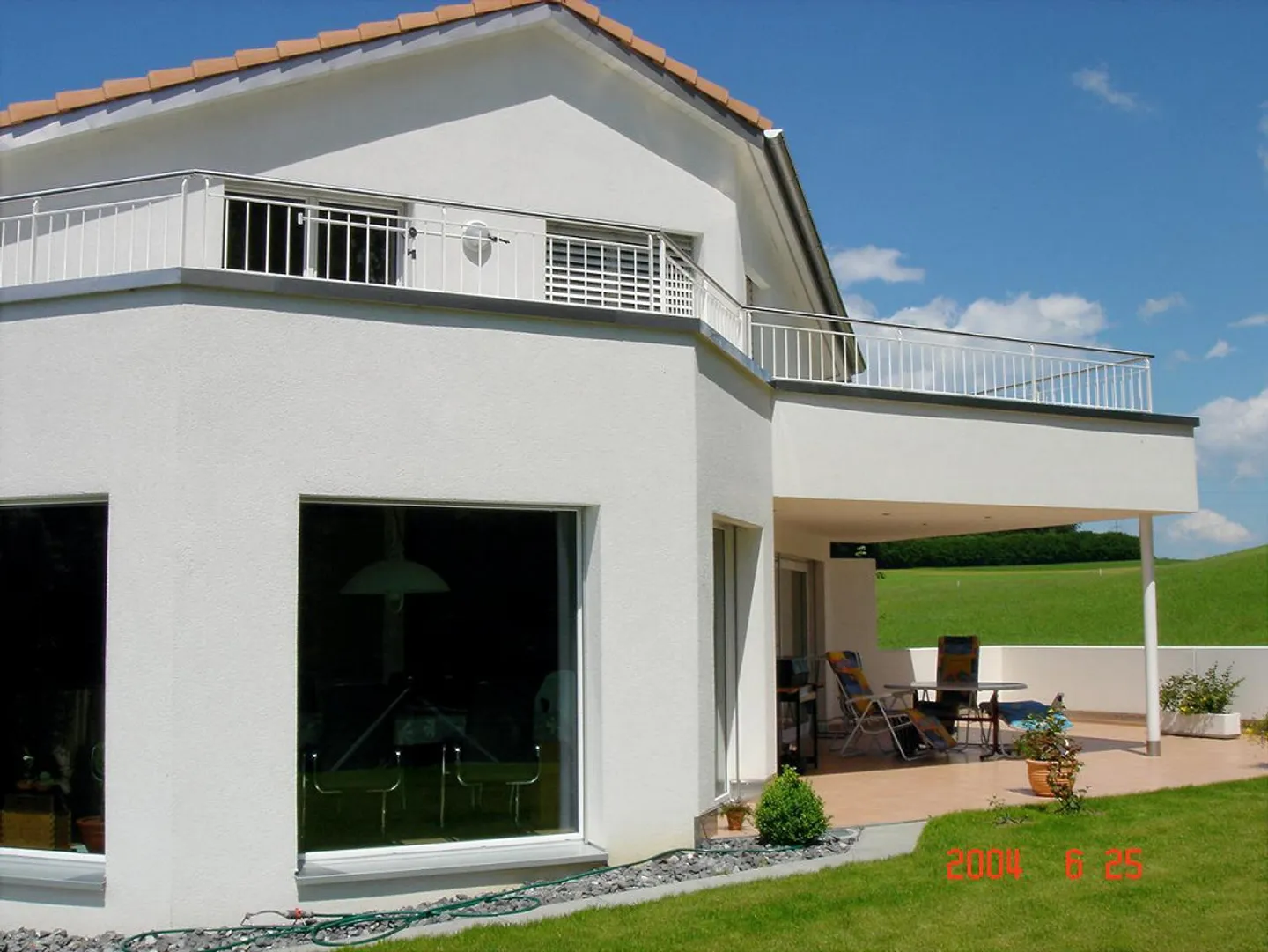 Casa Minergie di 6,5 stanze molto confortevole con vista panoramica - Foto 3 di 19