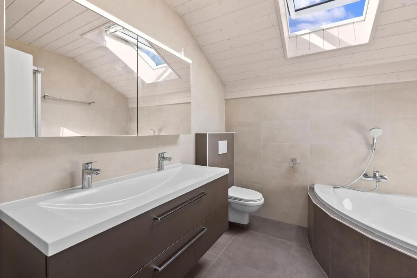 Villa with 5.5 rooms in Misery-Courtion - Photo 10 of 12