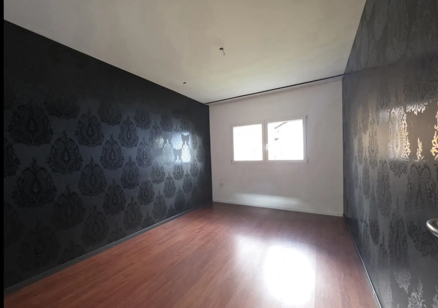 Wohnung mit Terrasse 6,5 Zimmer - Foto 6 von 13
