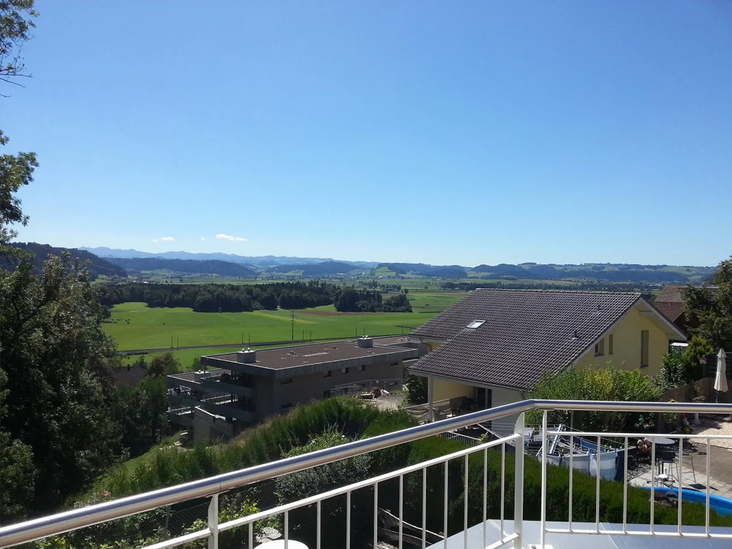 Casa Minergie di 6,5 stanze molto confortevole con vista panoramica - Foto 15 di 19