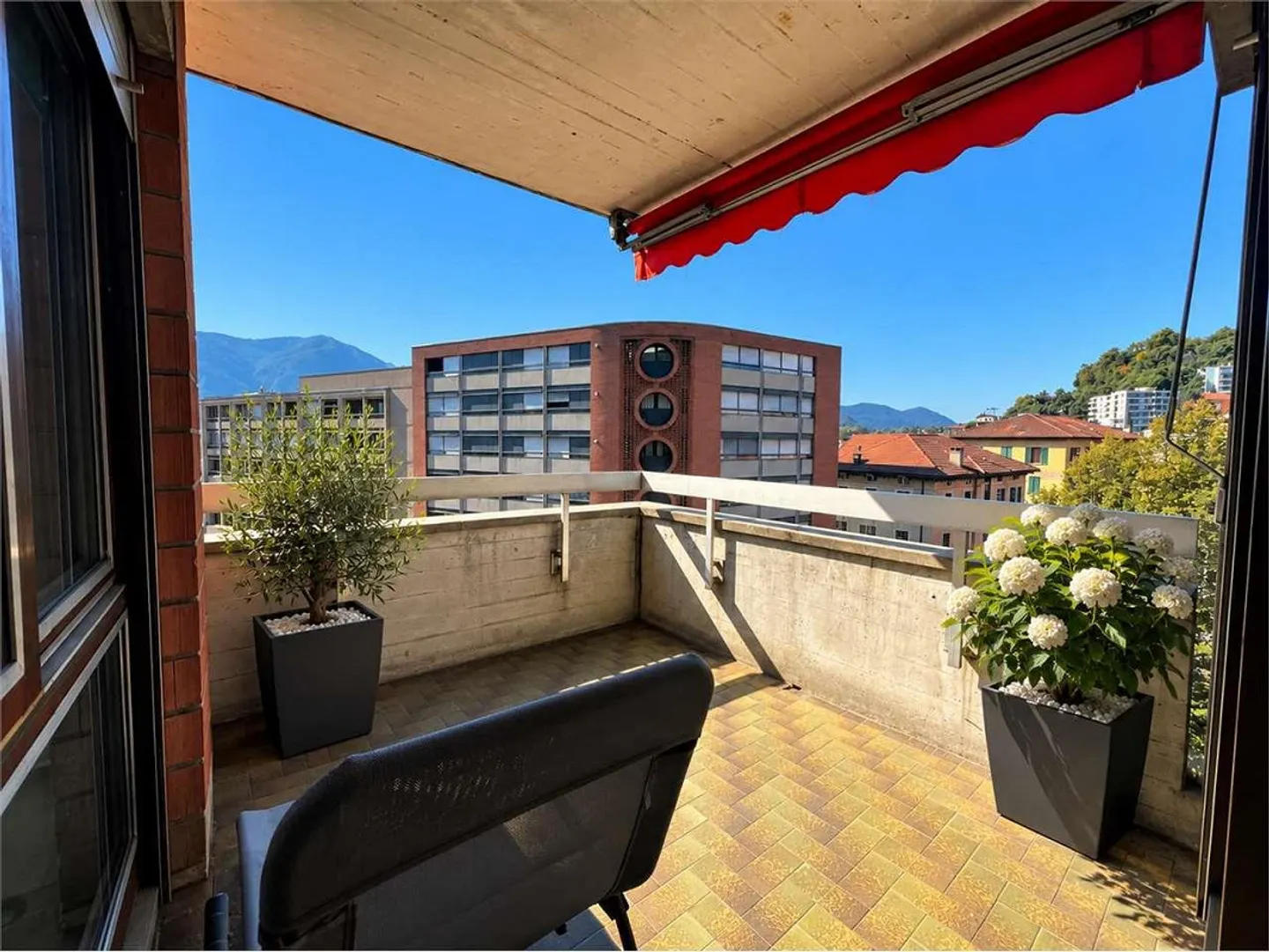 Ref. 2723 Lugano charmante 3.5 Zimmer in der Nähe des Bahnhofs - Foto 7 von 7