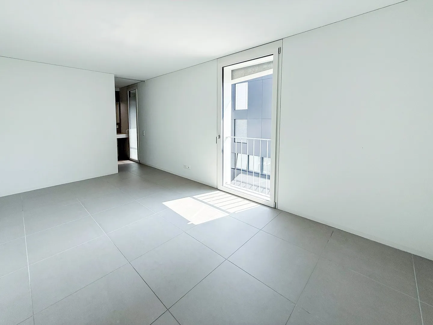 Résidence secondaire moderne en ville - Photo 13 sur 19