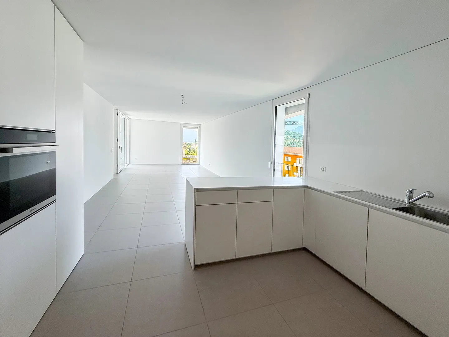 Résidence secondaire moderne en ville - Photo 6 sur 19