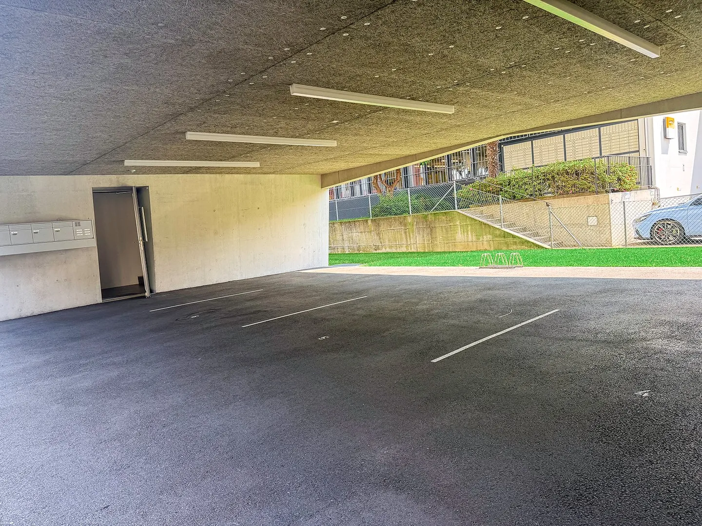 Résidence secondaire moderne en ville - Photo 17 sur 19