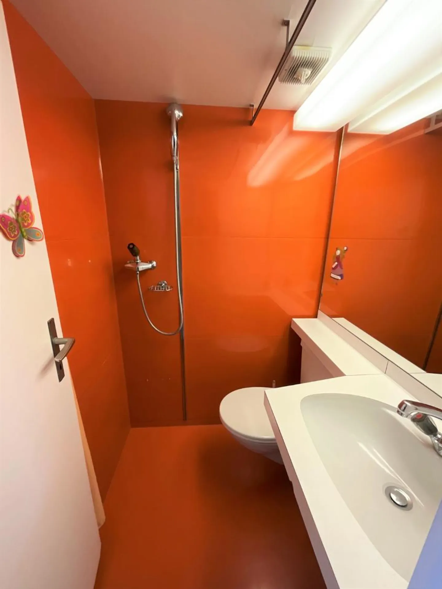 Chambre meublée avec salle de bain privative - Photo 2 sur 4
