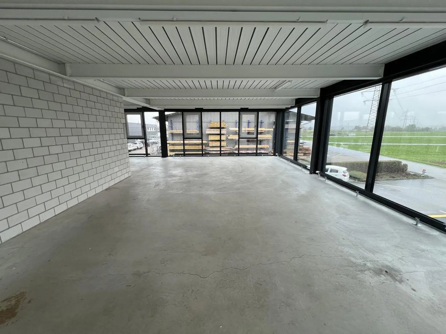 Gewerberaum zu Vermieten - Foto 2 von 11