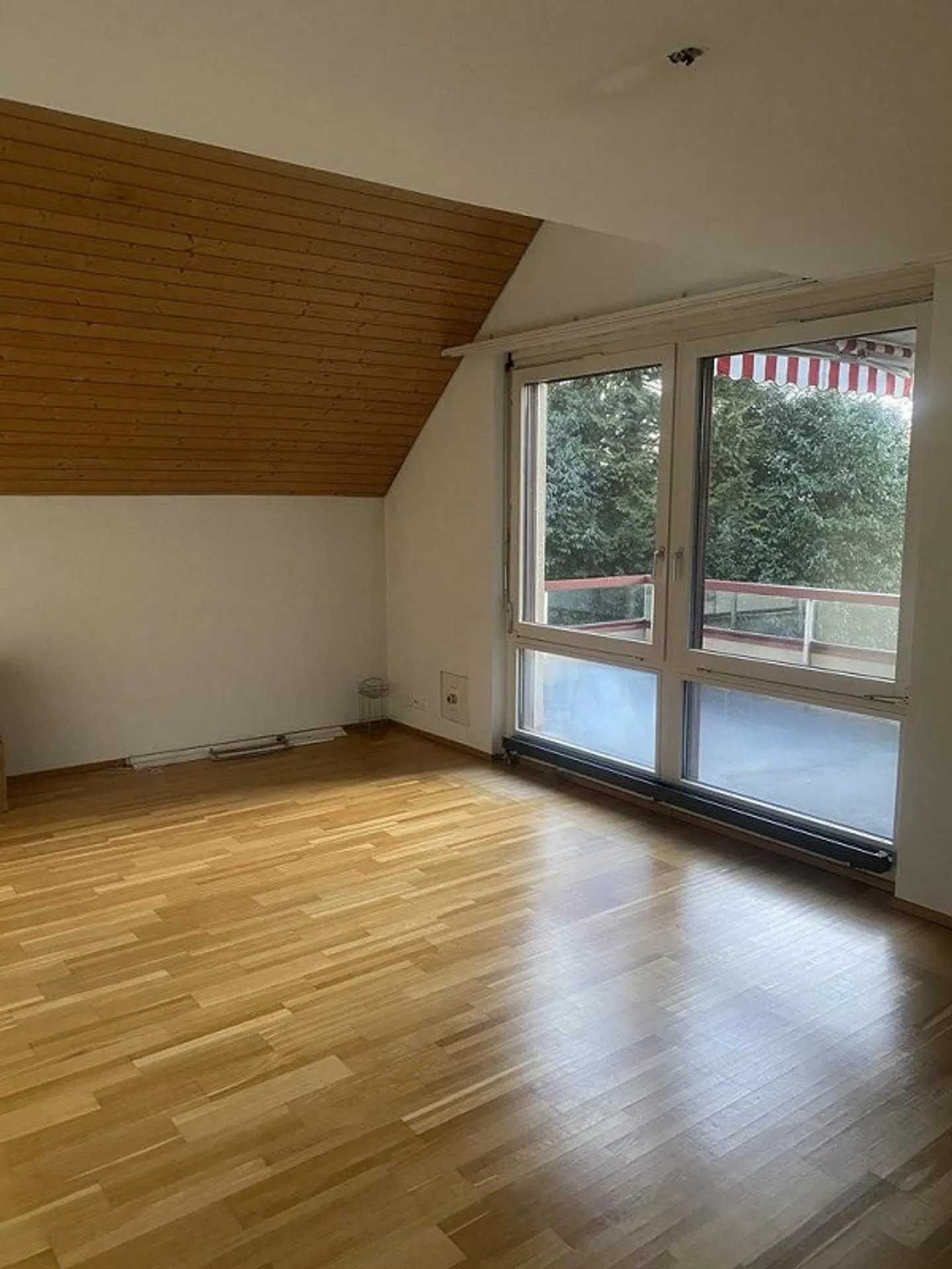 Ampio appartamento limitato fino al 31.03.2028 - Foto 5 di 12