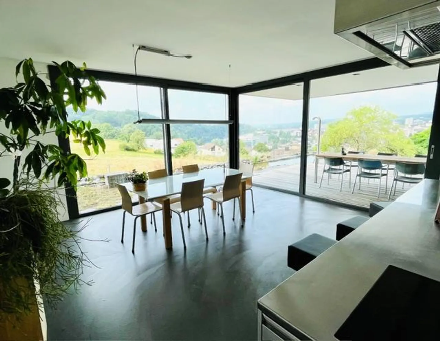 Einfamilienhaus mit Naturpool - Foto 2 von 17