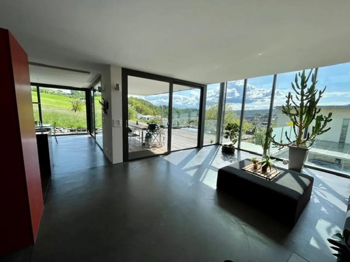 Einfamilienhaus mit Naturpool - Foto 3 von 17
