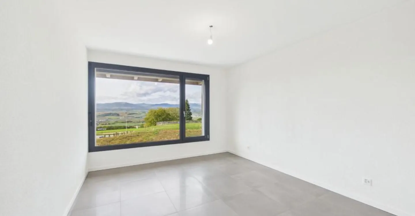 Angrenzende 5.5 Zimmer Villa - Foto 4 von 13