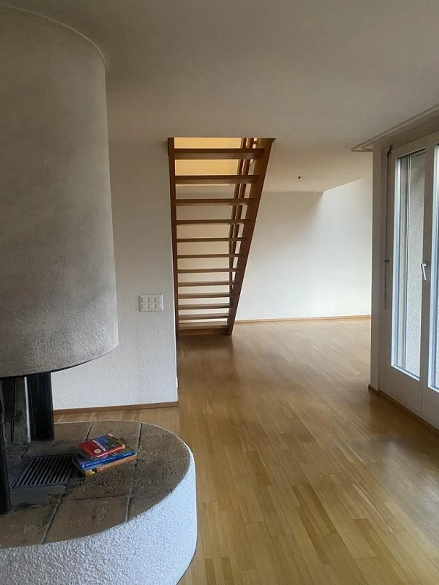 Ampio appartamento limitato fino al 31.03.2028 - Foto 10 di 12