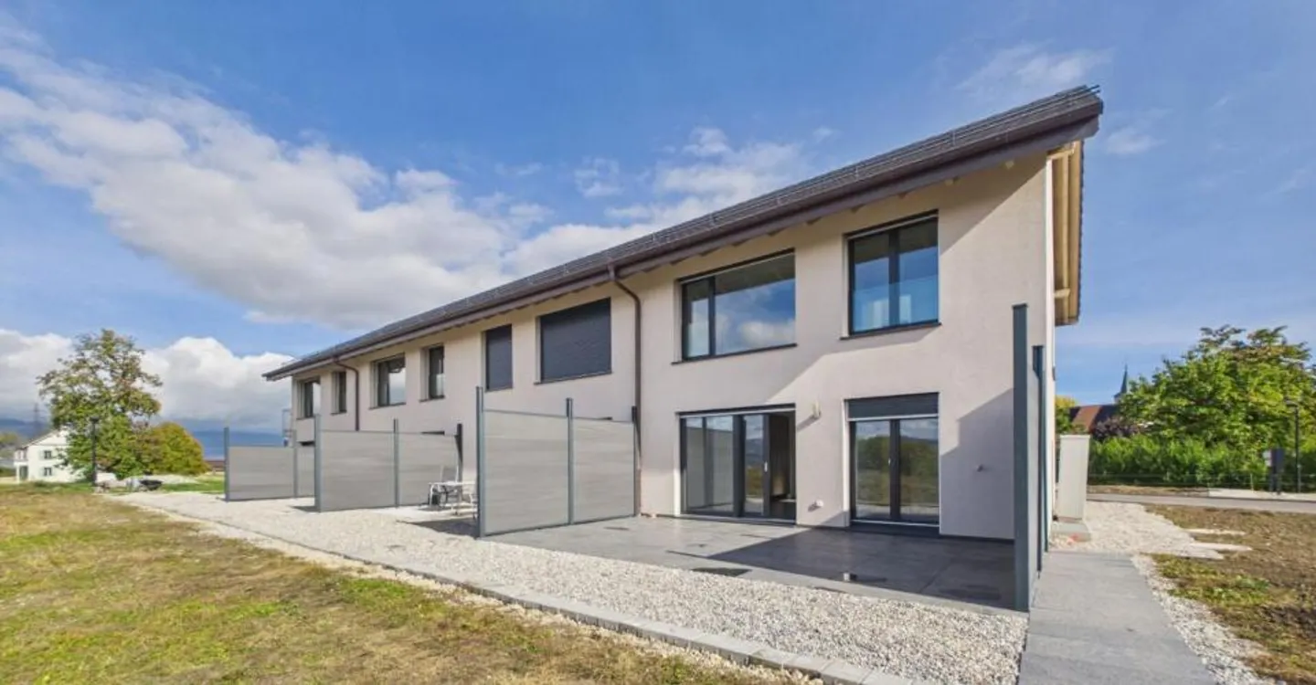 Angrenzende 5.5 Zimmer Villa - Foto 12 von 13